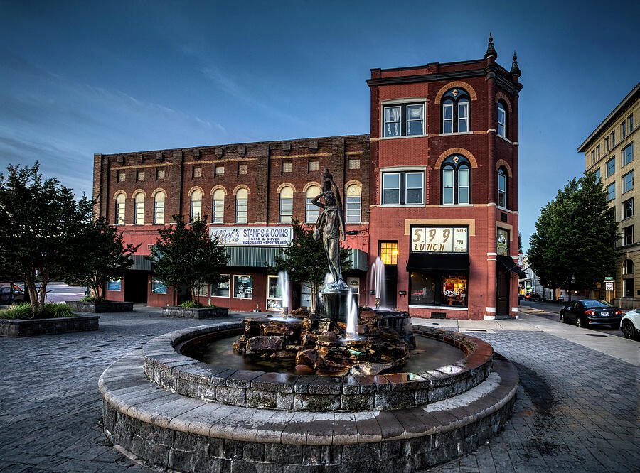 Getting Around Johnson City, TN: Transportation, Parking & Walkability Guide